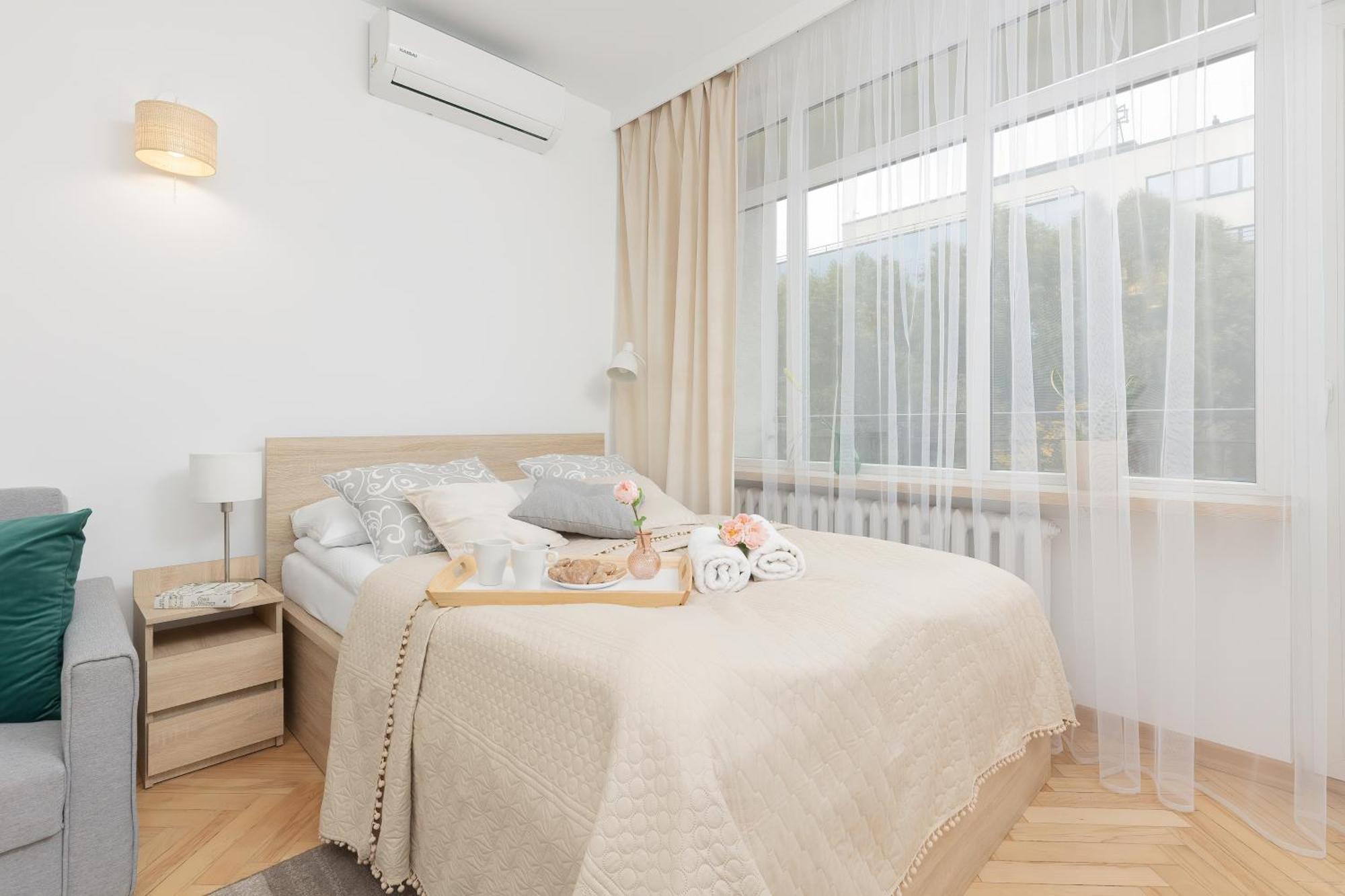 Bright Apartment Warsaw Srodmiescie By Noclegi Renters Exterior photo